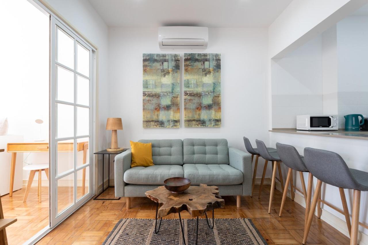 Flh Downtown Central Flat With Balcony Lisbon Exterior photo