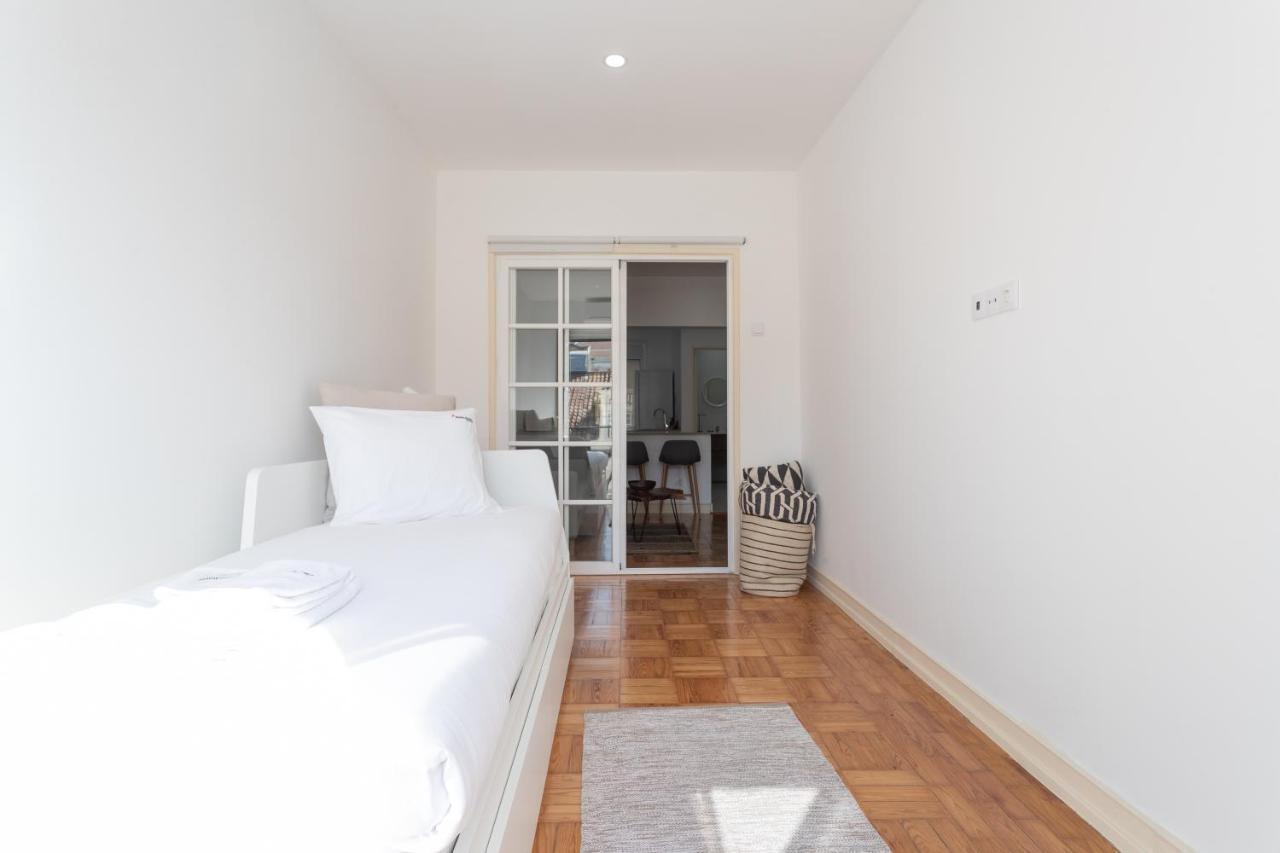 Flh Downtown Central Flat With Balcony Lisbon Exterior photo